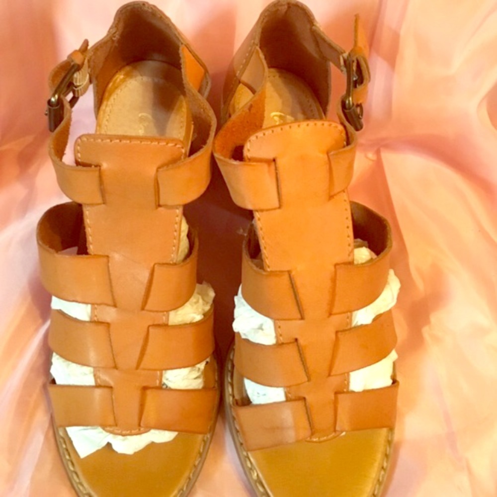 Multi Strapped heeled sandal